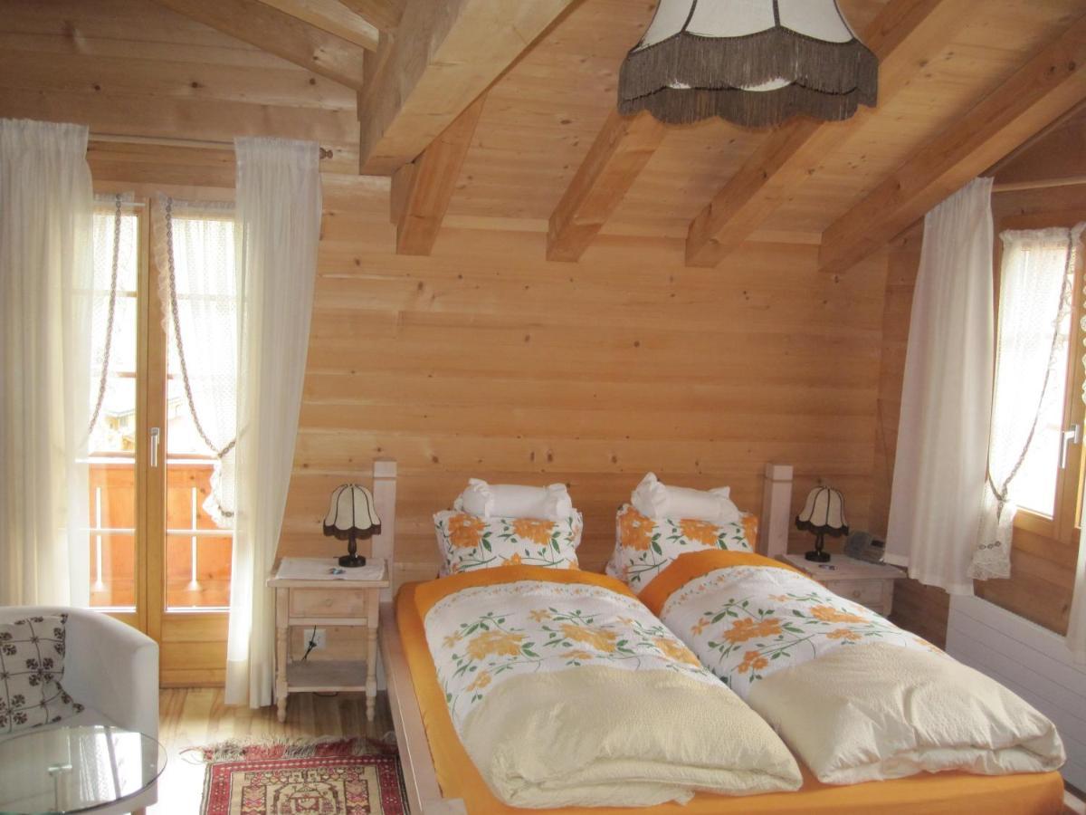 Gästehaus Alpenblick Wildstrubel Sankt Stephan Exterior foto